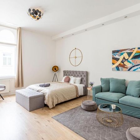Exclusive Central Apartment Next To The Fashion Street Budapest Eksteriør bilde