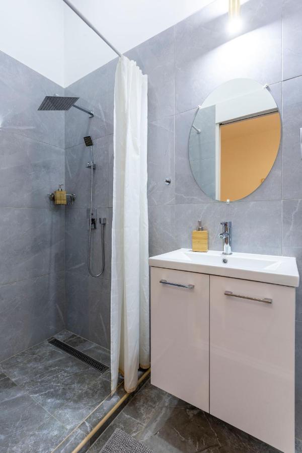 Exclusive Central Apartment Next To The Fashion Street Budapest Eksteriør bilde