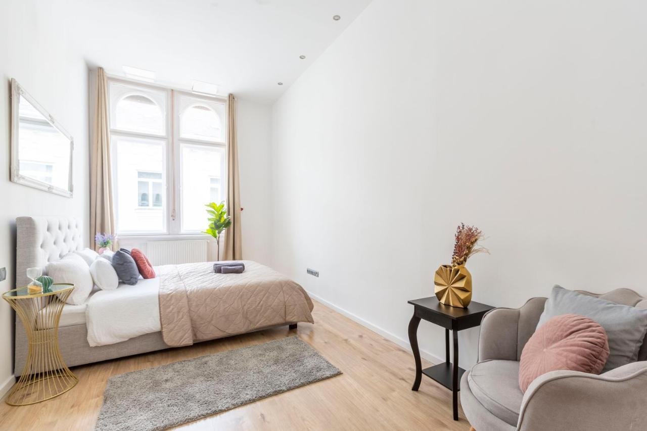 Exclusive Central Apartment Next To The Fashion Street Budapest Eksteriør bilde